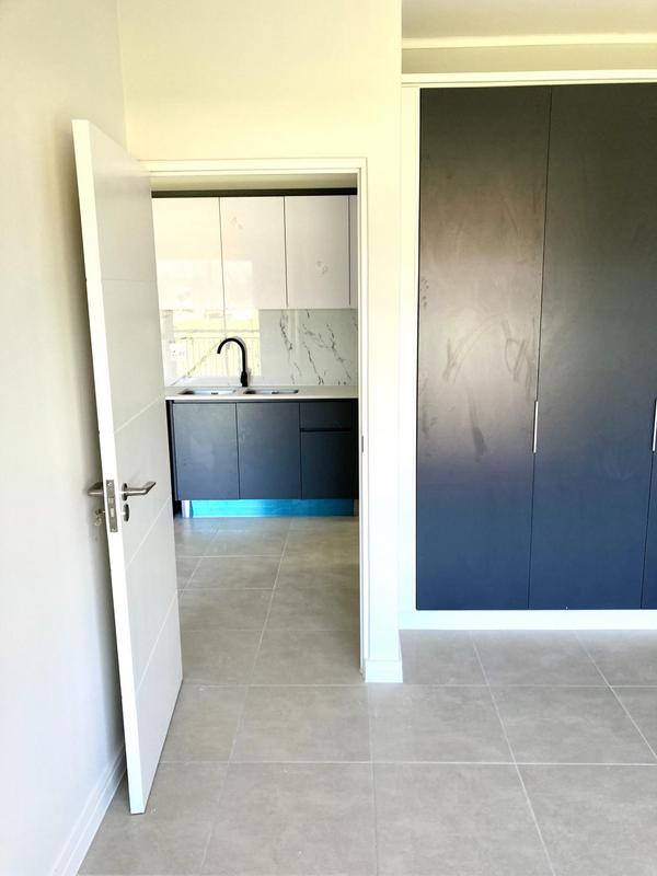 1 Bedroom Property for Sale in Somerset West Western Cape